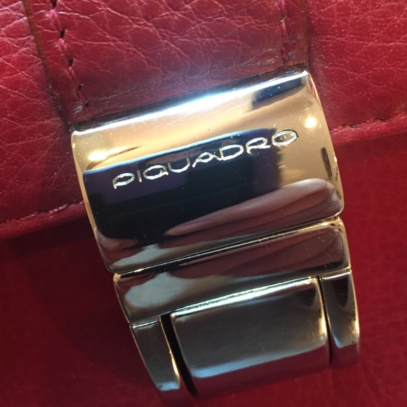 Beautiful Piquadro Italian Leather Business Bag (Unisex) - Picture 3 of 15